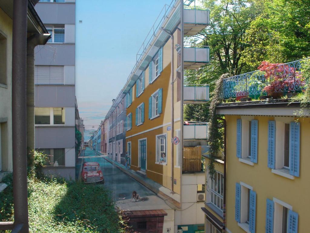 Hostel Lion Lodge Luzern Szoba fotó
